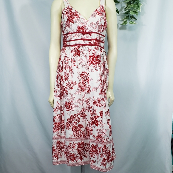 Robbie Bee Dresses & Skirts - Robbie Bee Floral Dress